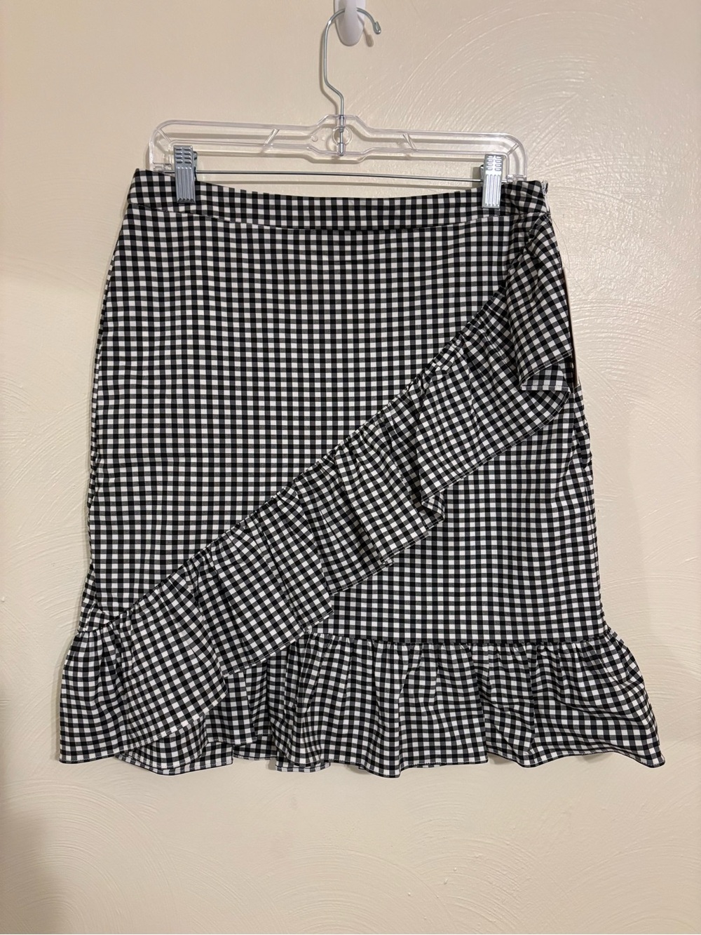 Nanette Lepore Gingham Ruffle Wrap Skirt Black White Size 10 NWT